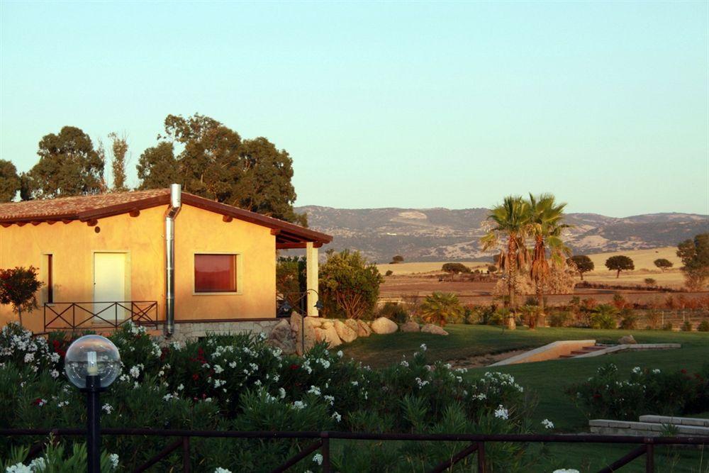 Hotel Janas Country 3*