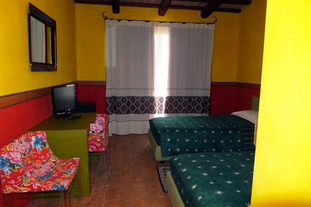 Hotel Janas Country Mores